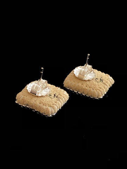 The Kingman Post - Square Silver Stream