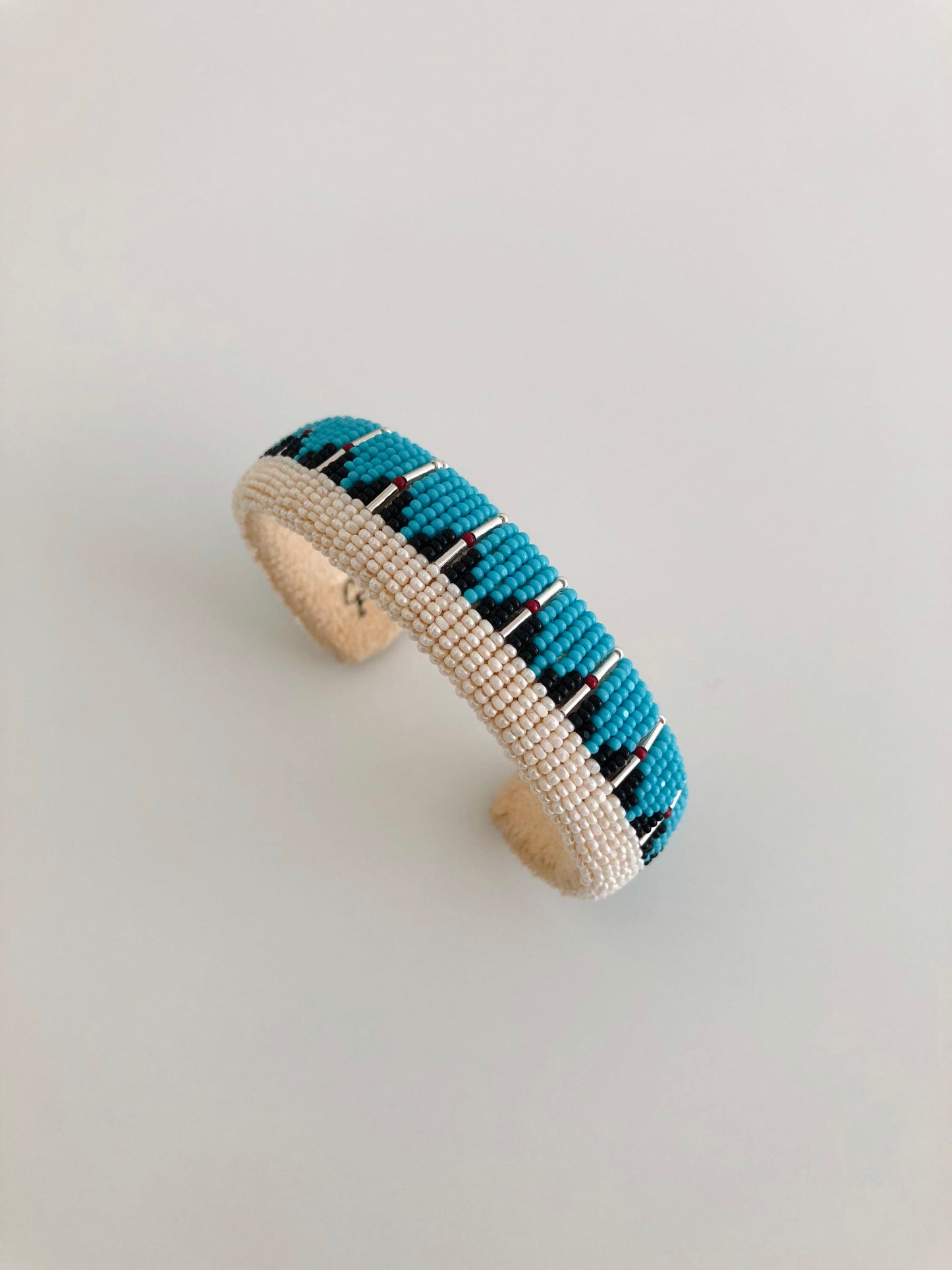 Beaded Cuff Bracelet - Silver Mountain - Turquoise Blue & Winter White